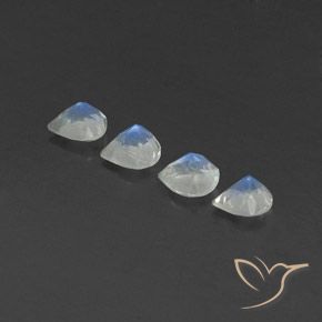 Pedras preciosas de Pedra da Lua Arco-Íris Branco azulado natural de 1.56 ct, Formato de pêra, Transparente