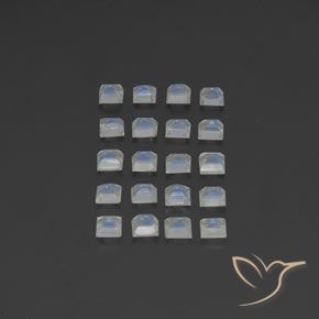 Pedras preciosas de Pedra da Lua Arco-Íris Branco azulado natural de 2.87 ct, Quadrado, Transparente