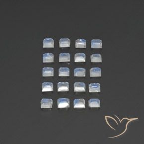 Pedras preciosas de Pedra da Lua Arco-Íris Branco azulado natural de 2.74 ct, Quadrado, Transparente