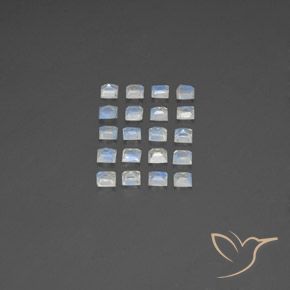 Pedras preciosas de Pedra da Lua Arco-Íris Branco azulado natural de 2.39 ct, Quadrado, Transparente