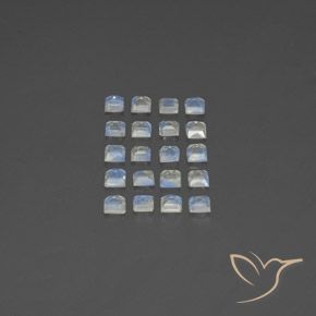 Pedras preciosas de Pedra da Lua Arco-Íris Branco azulado natural de 2.81 ct, Quadrado, Transparente