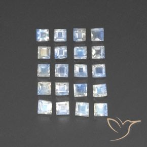 Pedras preciosas de Pedra da Lua Arco-Íris Branco azulado natural de 2.96 ct, Quadrado, Transparente