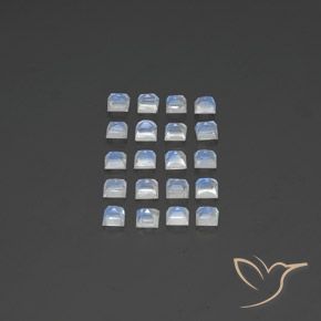 Pedras preciosas de Pedra da Lua Arco-Íris Branco azulado natural de 2.70 ct, Quadrado, Transparente