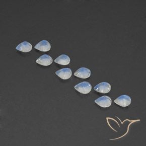 Pedras preciosas de Pedra da Lua Arco-Íris Branco azulado natural de 3.18 ct, Formato de pêra, Transparente