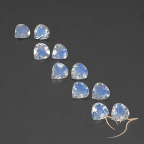 3.16ctw Natural Branco azulado Pedra da Lua Arco-Íris, Formato de pêra, Transparente