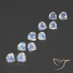 Pedras preciosas de Pedra da Lua Arco-Íris Branco azulado natural de 3.37 ct, Formato de pêra, Transparente