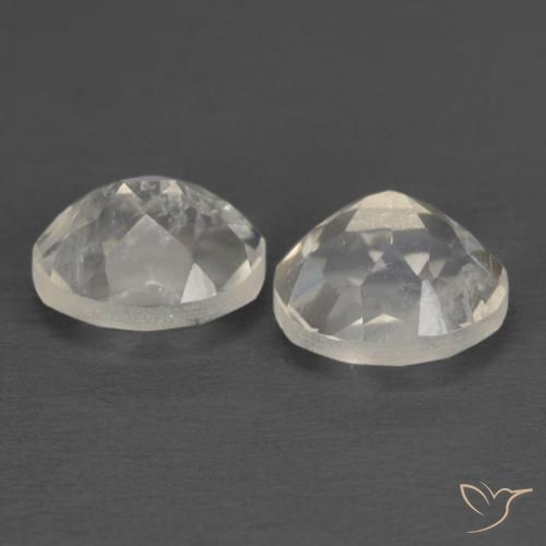 Pedras preciosas de Pedra da Lua Arco-Íris Branco azulado natural de 2.36 ct, oval, Transparente