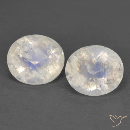 2.40ctw Natural Branco azulado Pedra da Lua Arco-Íris, oval, Transparente