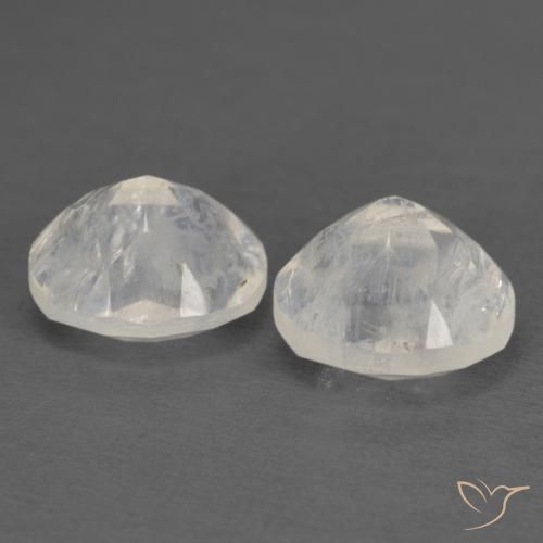 Pedras preciosas de Pedra da Lua Arco-Íris Branco azulado natural de 2.40 ct, oval, Transparente