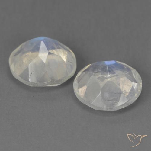 Pedras preciosas de Pedra da Lua Arco-Íris Branco azulado natural de 2.53 ct, Redondo, Transparente