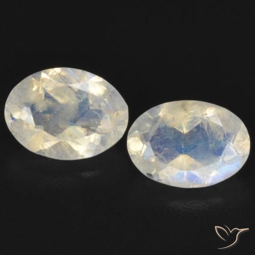 1.45ctw Natural Branco azulado Pedra da Lua Arco-Íris, oval, Transparente