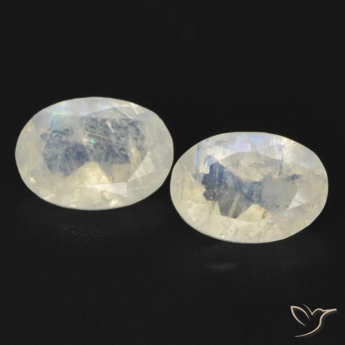 1.29ctw Natural Branco azulado Pedra da Lua Arco-Íris, oval, Transparente