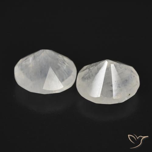 Pedras preciosas de Pedra da Lua Arco-Íris Branco azulado natural de 2.24 ct, oval, Transparente