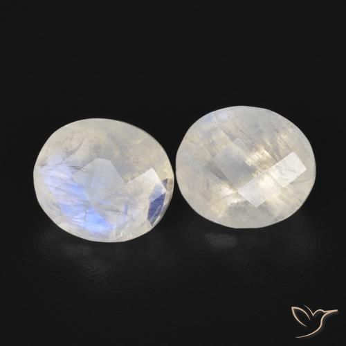 Pedras preciosas de Pedra da Lua Arco-Íris Branco azulado natural de 2.27 ct, oval, Transparente