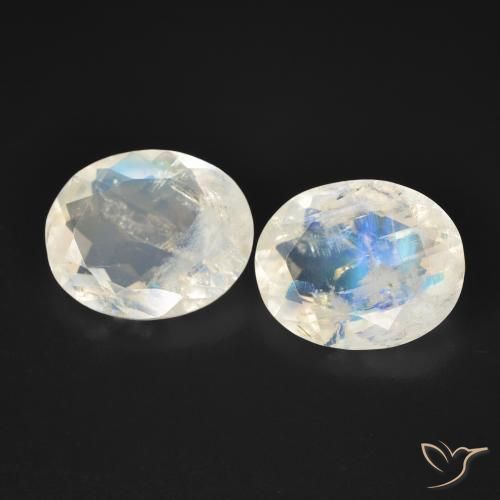 5.65ctw Natural Branco azulado Pedra da Lua Arco-Íris, oval, Transparente