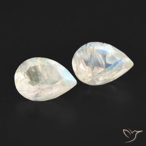 Pedras preciosas de Pedra da Lua Arco-Íris Branco azulado natural de 0.88 ct, Formato de pêra, Transparente