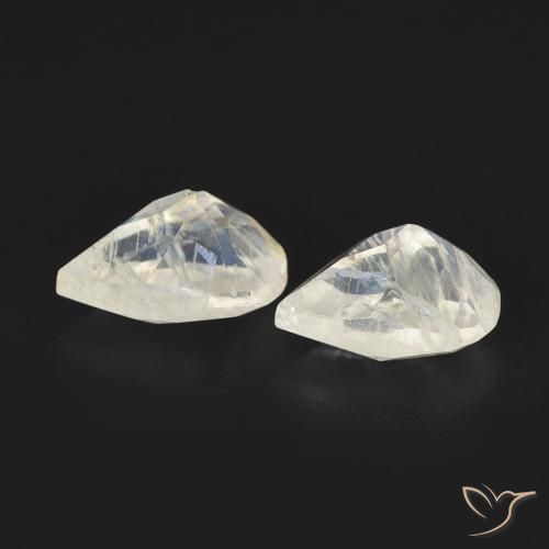 Pedras preciosas de Pedra da Lua Arco-Íris Branco azulado natural de 0.88 ct, Formato de pêra, Transparente