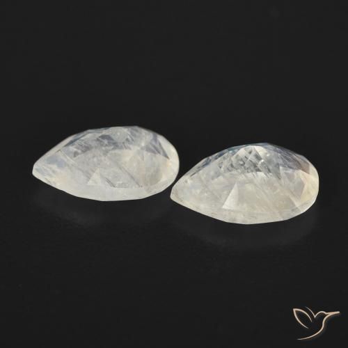 Pedras preciosas de Pedra da Lua Arco-Íris Branco azulado natural de 1.13 ct, Formato de pêra, Transparente