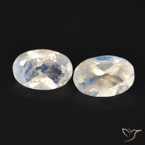 0.96ctw Natural Branco azulado Pedra da Lua Arco-Íris, oval, Transparente