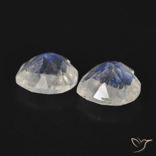 Pedras preciosas de Pedra da Lua Arco-Íris Branco azulado natural de 1.21 ct, Coração, Transparente