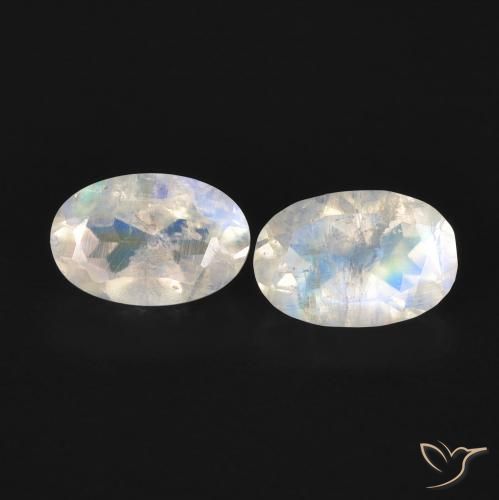 1.07ctw Natural Branco azulado Pedra da Lua Arco-Íris, oval, Transparente