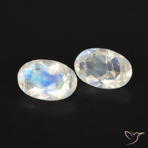 Pedras preciosas de Pedra da Lua Arco-Íris Branco azulado natural de 0.82 ct, Marquesa, Transparente