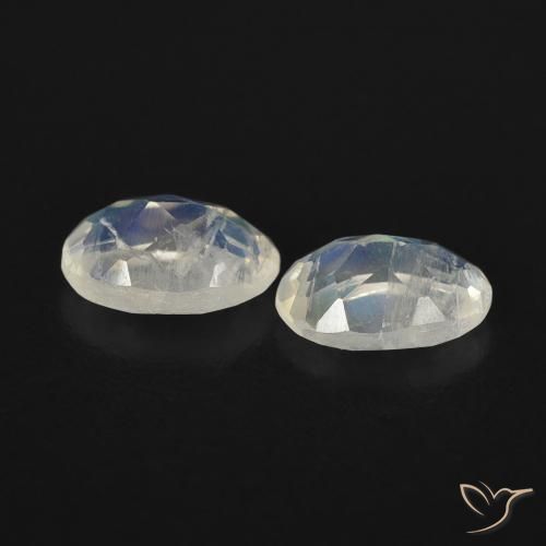 Pedras preciosas de Pedra da Lua Arco-Íris Branco azulado natural de 0.82 ct, Marquesa, Transparente