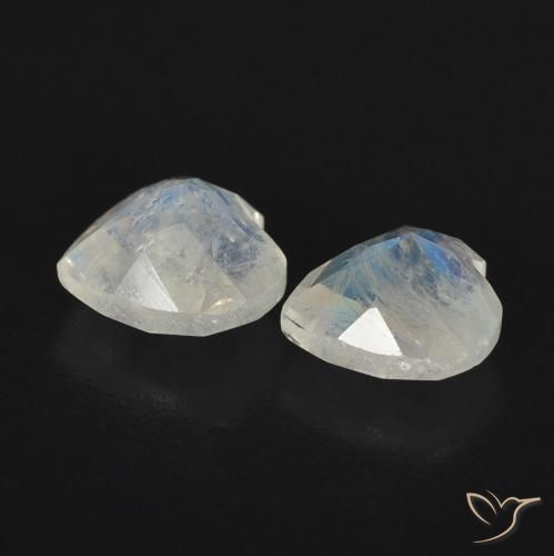 Pedras preciosas de Pedra da Lua Arco-Íris Branco azulado natural de 1.34 ct, Coração, Transparente