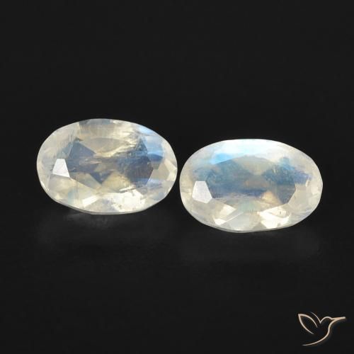 0.91ctw Natural Branco azulado Pedra da Lua Arco-Íris, oval, Transparente