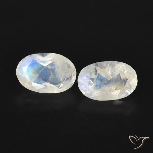 0.82ctw Natural Branco azulado Pedra da Lua Arco-Íris, oval, Transparente
