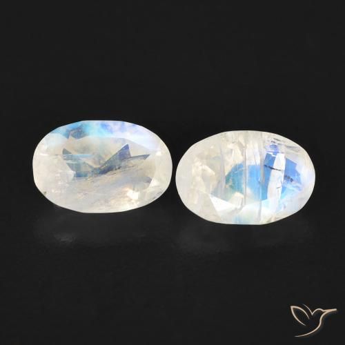 0.94ctw Natural Branco azulado Pedra da Lua Arco-Íris, oval, Transparente