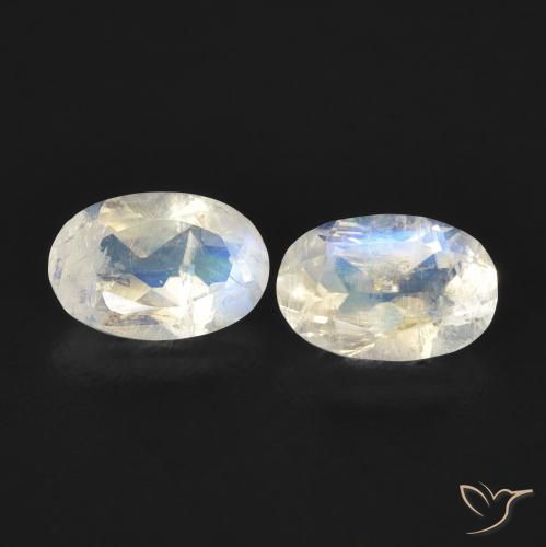 0.80ctw Natural Branco azulado Pedra da Lua Arco-Íris, oval, Transparente
