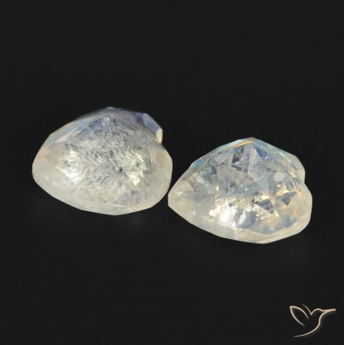 Pedras preciosas de Pedra da Lua Arco-Íris Branco azulado natural de 1.45 ct, Coração, Transparente