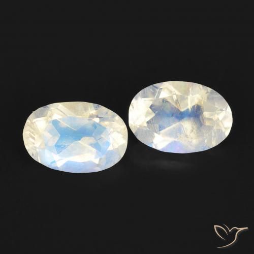 Pedras preciosas de Pedra da Lua Arco-Íris Branco azulado natural de 1.00 ct, oval, Transparente