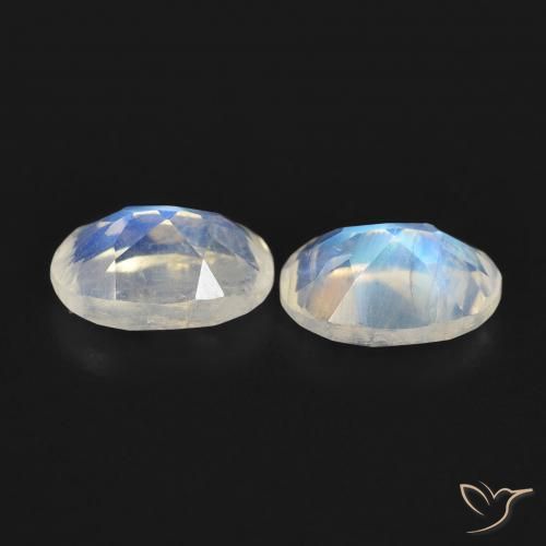 Pedras preciosas de Pedra da Lua Arco-Íris Branco azulado natural de 1.00 ct, oval, Transparente