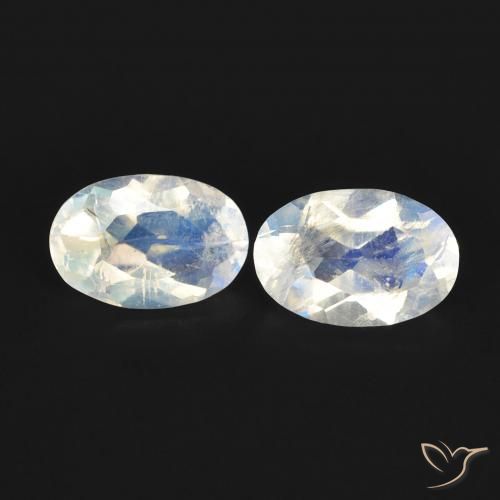 0.89ctw Natural Branco azulado Pedra da Lua Arco-Íris, oval, Transparente