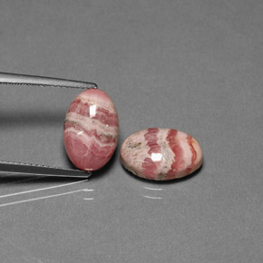 Pedras preciosas de rodocrosita multicolorido natural de  ct, corte oval, opaco