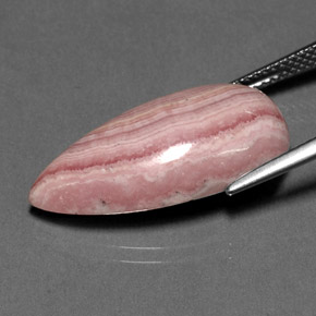 Rodocrosita rosa natural 15,84ct, formato de pêra, opaco