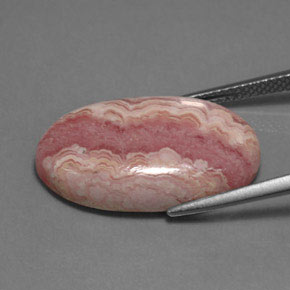 Rodocrosita rosa natural 17,68ct, corte oval, opaco