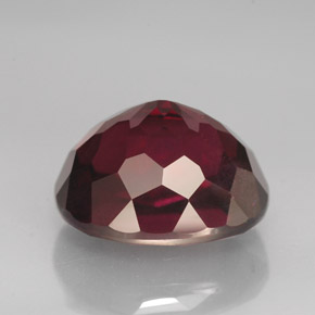 Granada rodolita vermelho natural 13,09ct, corte oval, VS