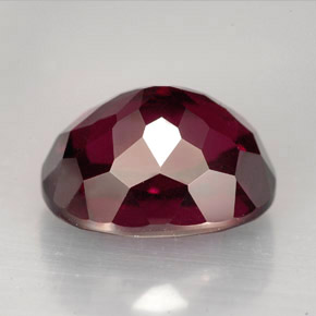 Granada rodolita vermelho natural 11,53ct, corte oval, VVS-VS