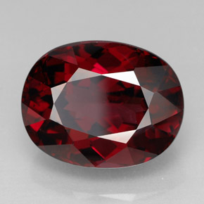 Granada rodolita vermelho natural 11,54ct, corte oval, VVS-VS