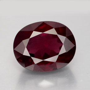 Granada rodolita vermelho natural 11,39ct, corte oval, VS