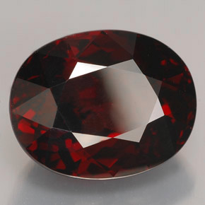 Granada rodolita vermelho natural 12,25ct, corte oval, VVS-VS