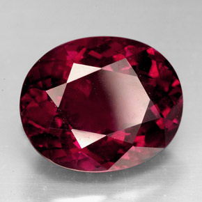 Granada rodolita vermelho natural 9,88ct, corte oval, VS