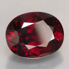 Granada rodolita vermelho natural 9,79ct, corte oval, VS-SI