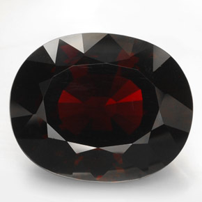 Granada rodolita vermelho natural 73,04ct, corte oval, VVS