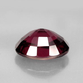 Granada rodolita vermelho natural 6,39ct, corte oval, VS