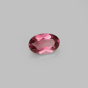 Granada rodolita vermelho natural 0,60ct, corte oval, VVS-VS