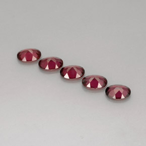 Pedras preciosas de granada rodolita vermelho natural de  ct, corte oval, VVS-VS